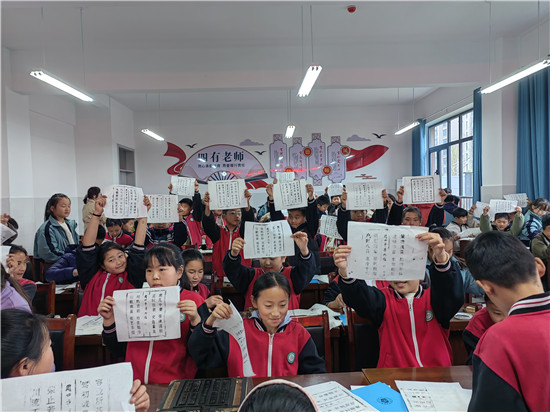 周口市博物馆文明实践活动 走进西华县人和路小学